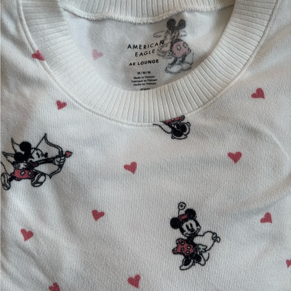 Mickey and Minnie Mouse Valentines PJs - Picture 2 of 4